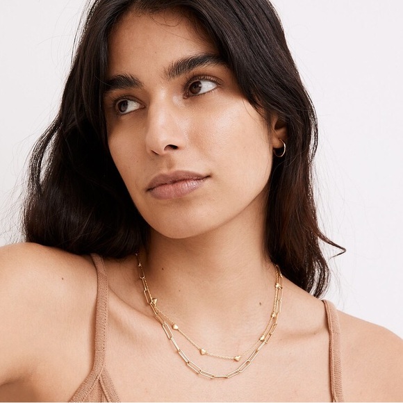 NWOT Madewell Puffed Heart Station Necklace in Vintage Gold - Picture 2 of 9